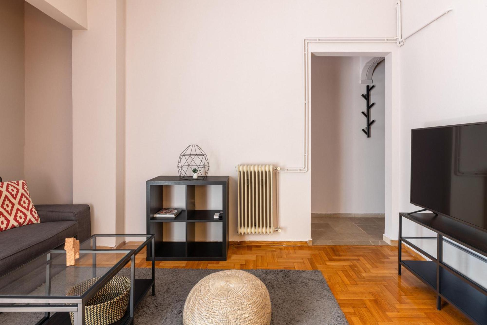 Eca Suites Thessaloniki Buitenkant foto