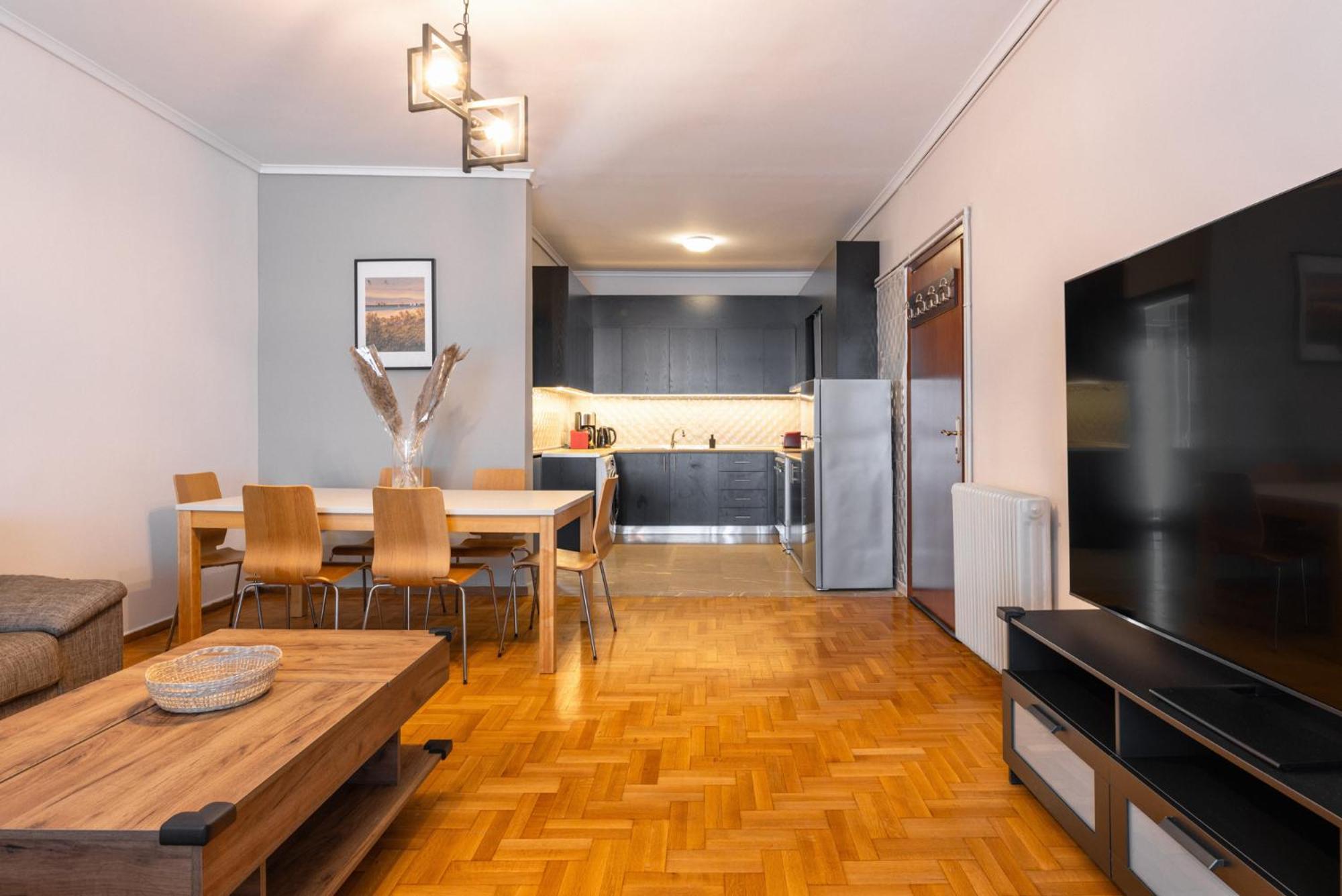 Eca Suites Thessaloniki Buitenkant foto