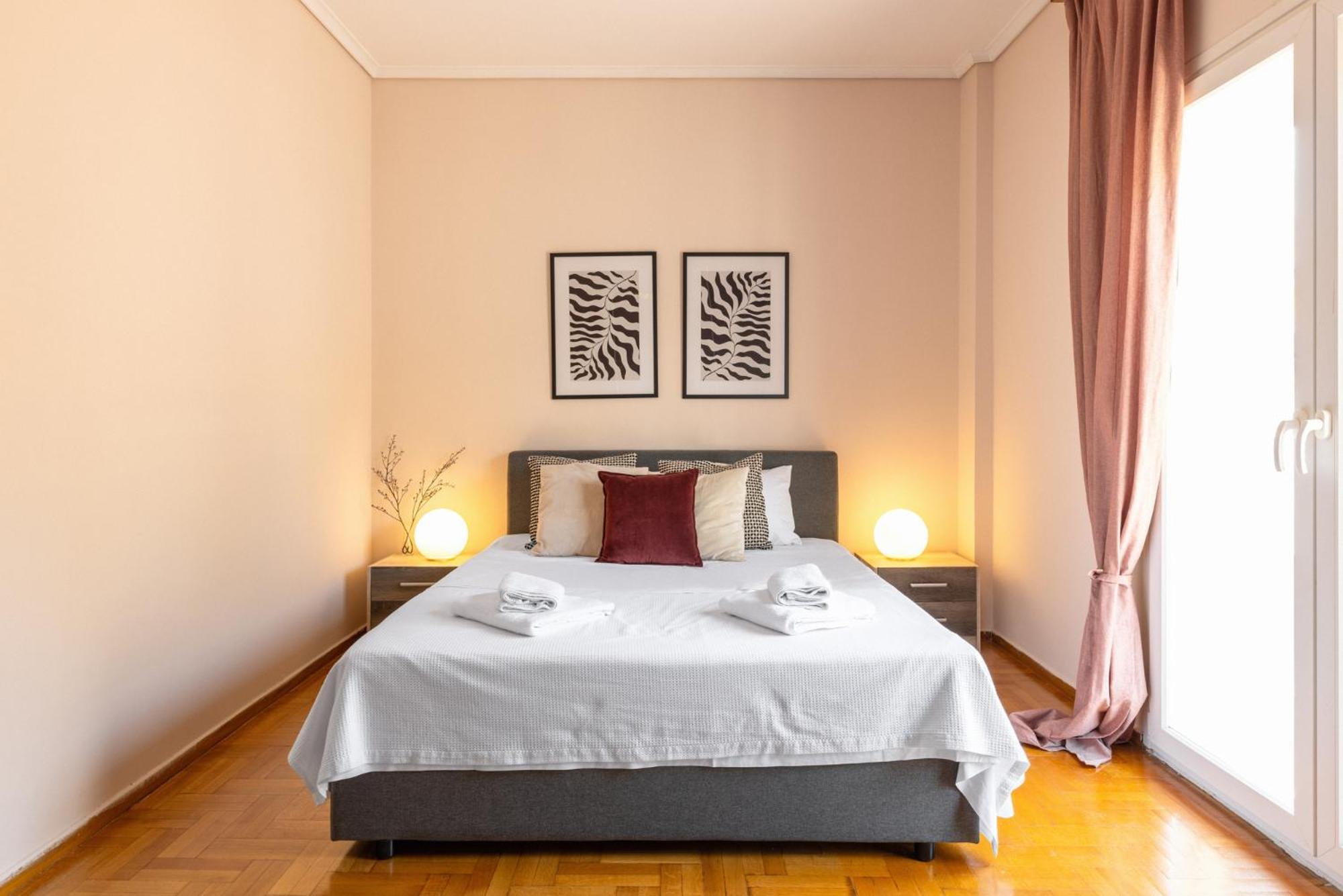 Eca Suites Thessaloniki Buitenkant foto